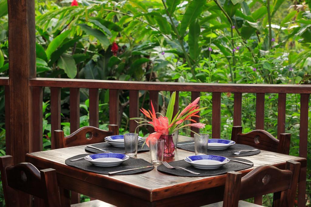 Casitas Tenorio B&B And Farm Бихагуа Экстерьер фото