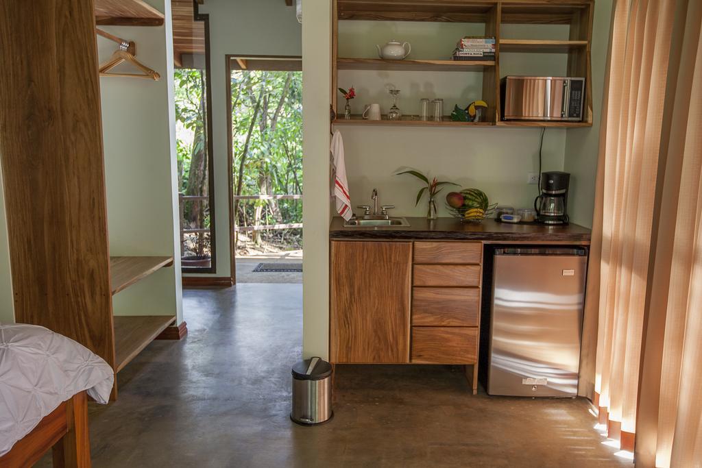 Casitas Tenorio B&B And Farm Бихагуа Экстерьер фото