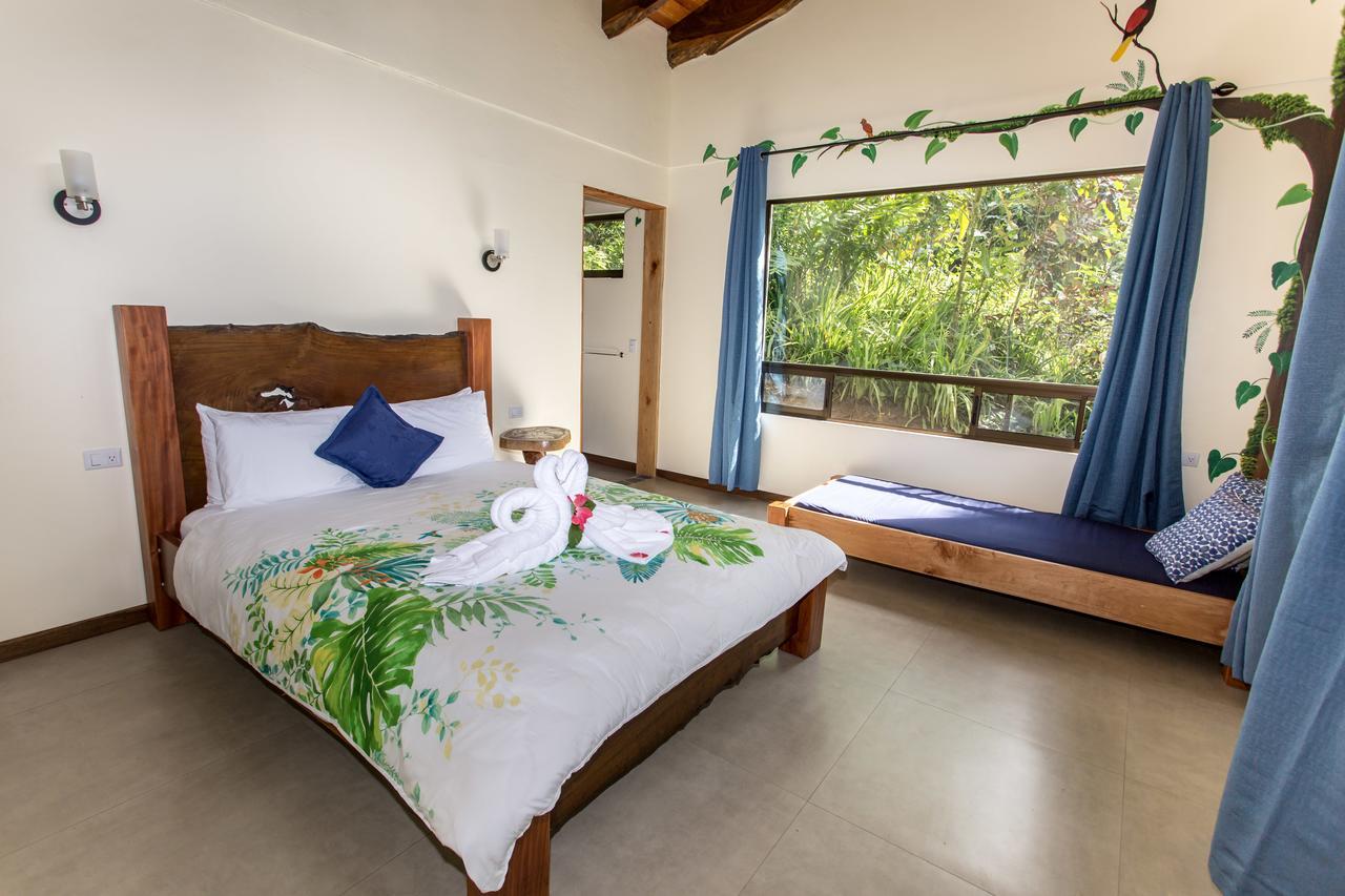 Casitas Tenorio B&B And Farm Бихагуа Экстерьер фото
