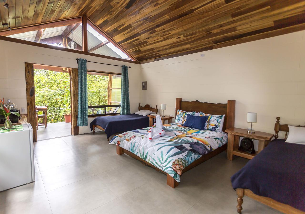 Casitas Tenorio B&B And Farm Бихагуа Экстерьер фото