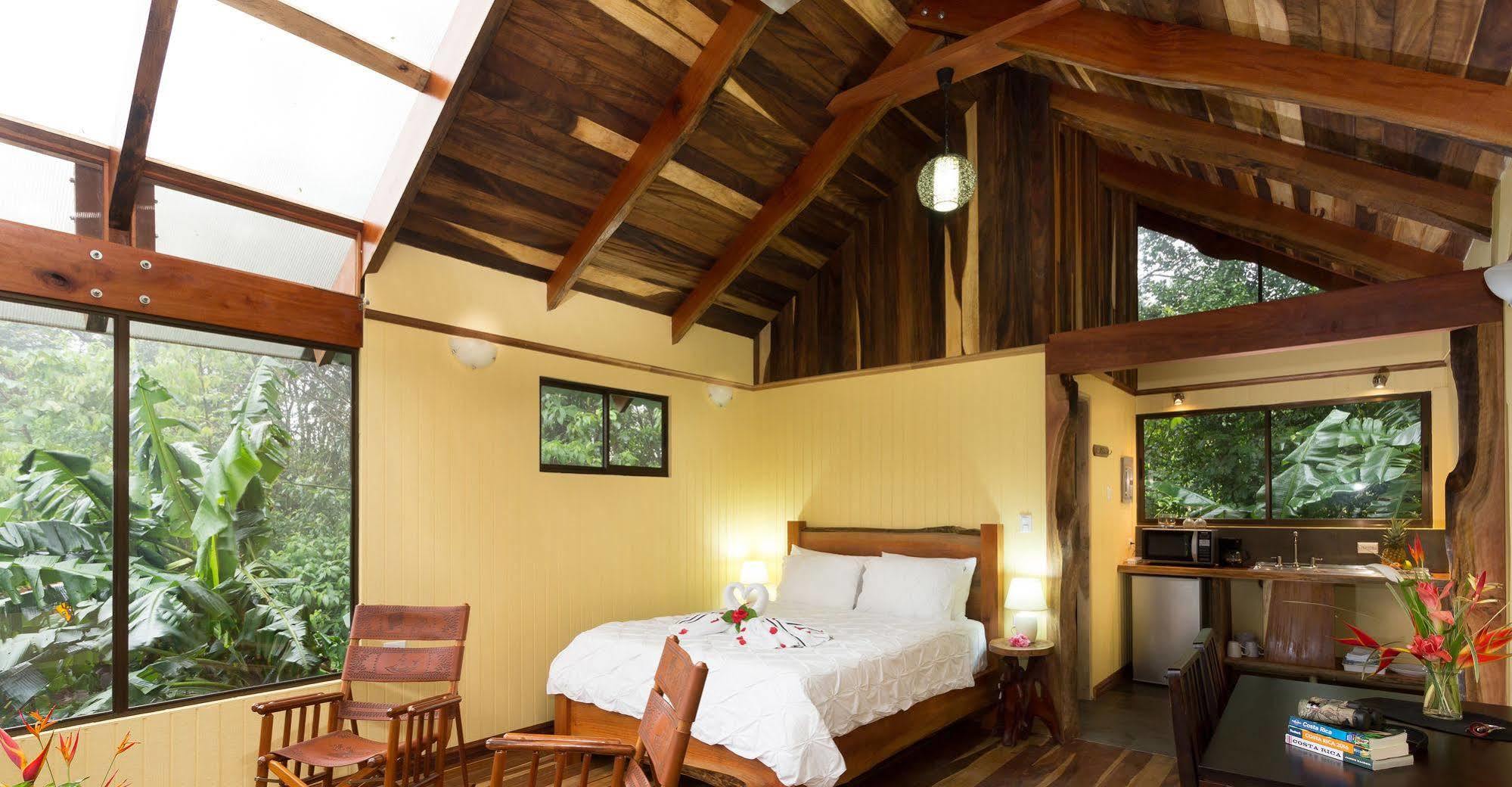 Casitas Tenorio B&B And Farm Бихагуа Экстерьер фото